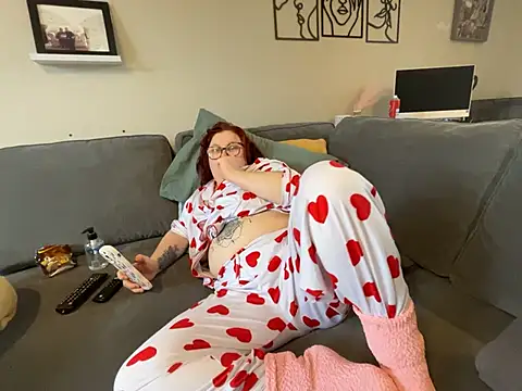 Tallulah-mae-xoxox online show from 02.03.25