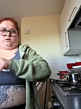 Tallulah-mae-xoxox online show from 09.19.25