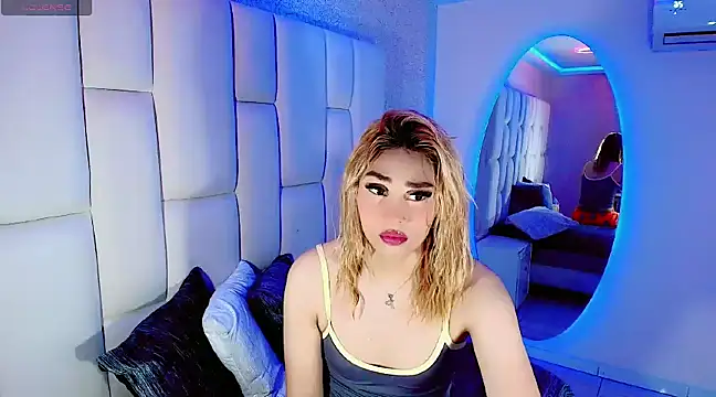 Hallyhott online show from 03.08.25