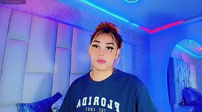 Hallyhott online show from 03.10.25