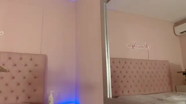 alice sofia online show from 12.21.25