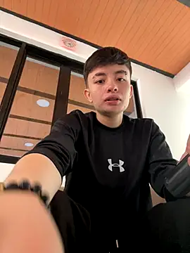 nico 18x online show from 10.02.25