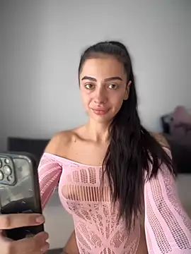 LaraVegas  online show from 11.02.25