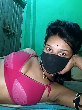 Hoty girl 143 online show from 10.28.25