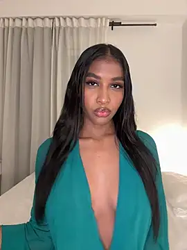 IamCrystal2 online show from 03.29.26