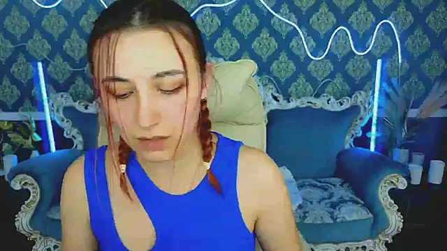 Roxy Rayy online show from 11.11.25