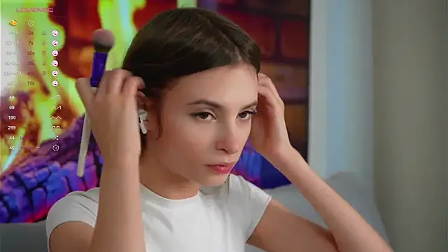 Snapshot of EvaLung777 chatting on 10.28.25 EvaLung777 online show from 10.28.25