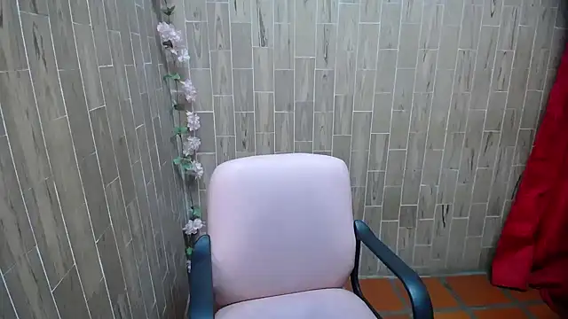 solyeria online show from 04.05.26