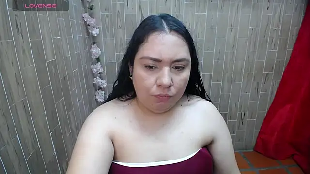 solyeria online show from 04.22.26