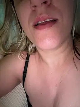 Bia sexynovaes online show from 12.31.24