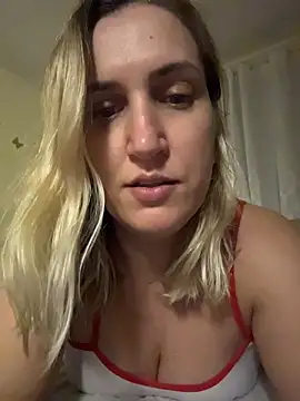 Bia sexynovaes online show from 12.17.25