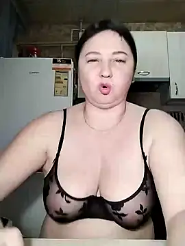 Holly-69 online show from 01.24.25