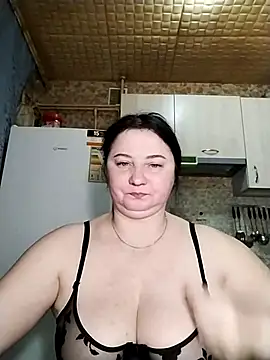 Holly-69 online show from 03.22.25
