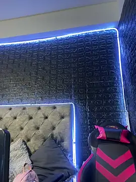 Annie LS online show from 02.07.25