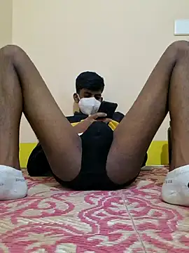 KissesBoyAD online show from 12.04.24