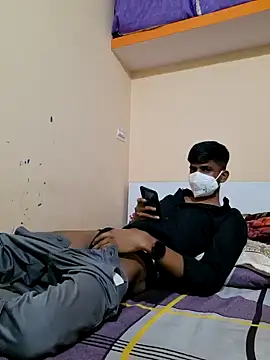 KissesBoyAD online show from 12.19.24