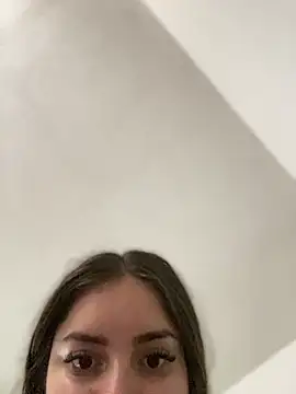 imlindapink online show from 01.03.25