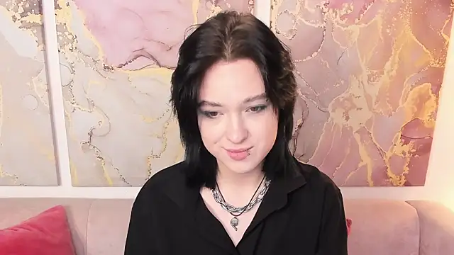 fiamoory online show from 10.15.25