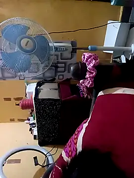 Radhikadavi879 online show from 10.07.25