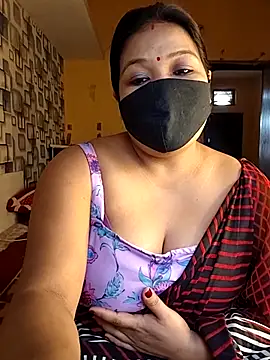 Radhikadavi879 online show from 12.01.25