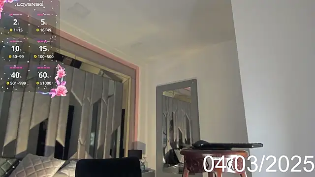 Avril Naughty online show from 03.05.25