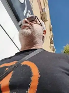 Satiro Sevilla online show from 04.05.26