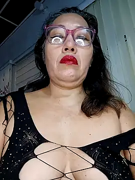 anniecoopeer online show from 02.05.25