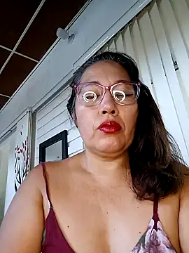 anniecoopeer online show from 02.05.25