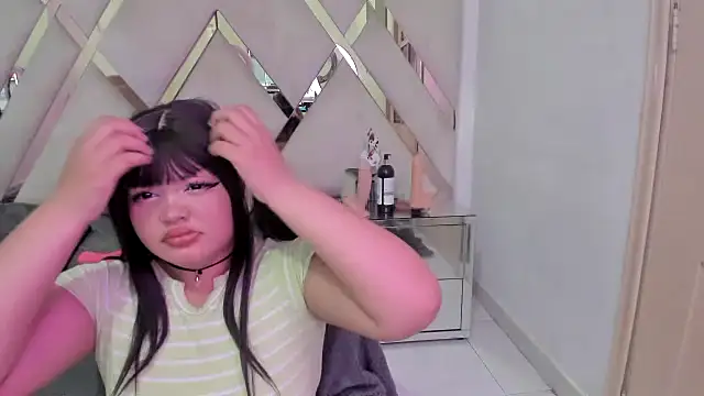kittyhtx online show from 12.22.24