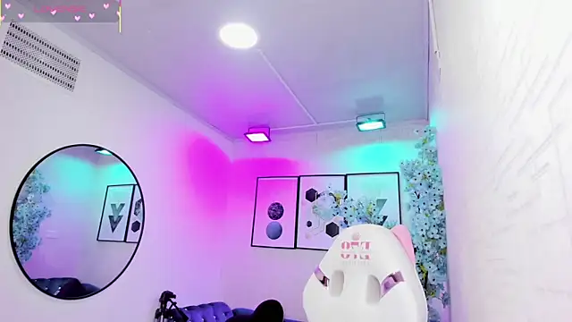 Tiara rr online show from 03.20.26