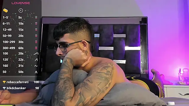 iamcamiloo  online show from 03.22.25