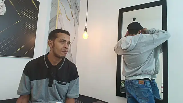 Snapshot of JordanAndAndrew chatting on 11.03.25 JordanAndAndrew online show from 11.03.25