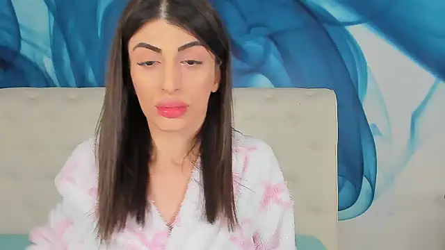 Snapshot of SkinnyDolly chatting on 02.10.26 SkinnyDolly online show from 02.10.26