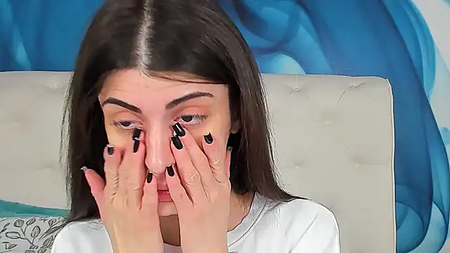 SkinnyDolly online show from 03.24.26