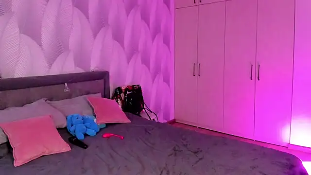 Bambiii bby online show from 10.21.25