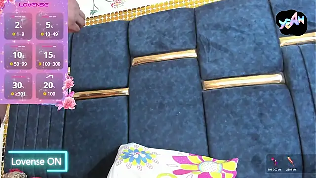 skaysanchez1 online show from 10.25.25