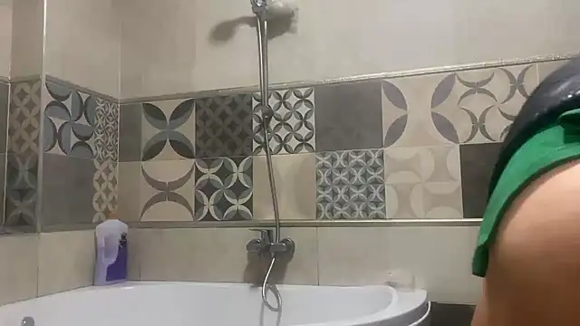 emylolo9 online show from 01.01.25