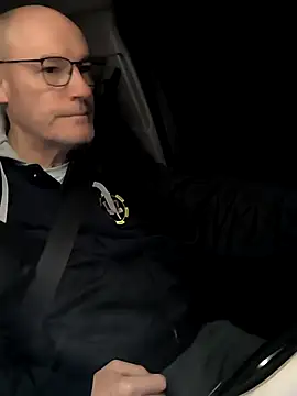 Snapshot of bogland33 chatting on 02.21.25 bogland33 online show from 02.21.25