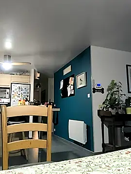 Snapshot of bogland33 chatting on 11.06.25 bogland33 online show from 11.06.25