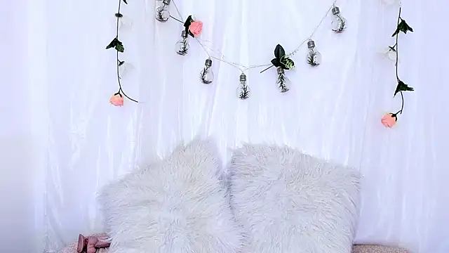 Sara Kurt online show from 02.21.25