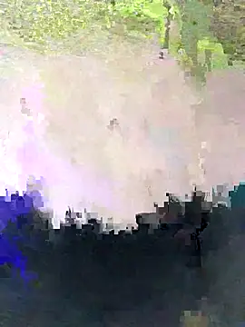 Snapshot of ahross chatting on 10.20.25 ahross online show from 10.20.25