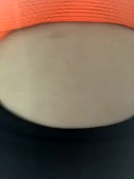 Snapshot of ahross chatting on 10.23.25 ahross online show from 10.23.25