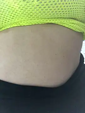 Snapshot of ahross chatting on 11.06.25 ahross online show from 11.06.25