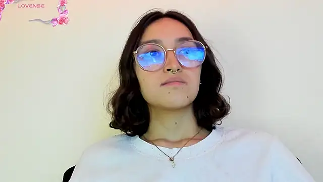 its  angelica  online show from 12.18.24