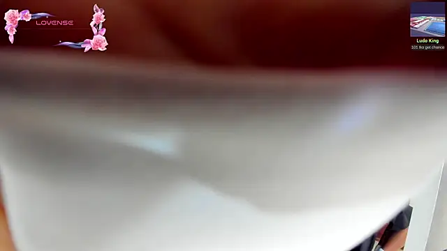 its  angelica  online show from 02.22.26