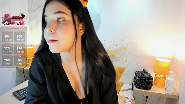 AuroraFiore online show from 03.12.25