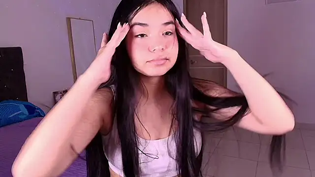 AuroraFiore online show from 10.26.25