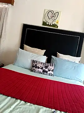 Snapshot of contagiousqueen chatting on 02.12.26 contagiousqueen online show from 02.12.26