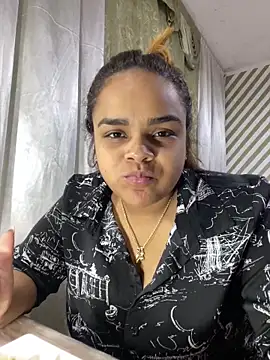 Snapshot of Evabigass chatting on 02.04.26 Evabigass online show from 02.04.26