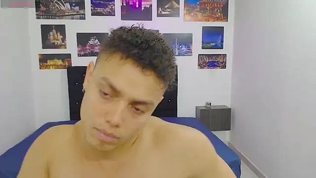 Booy Hott online show from 12.01.24